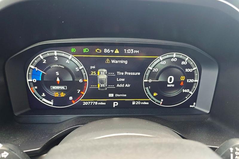 2024 Mitsubishi Outlander VIN JA4J3VA81RZ021066 COPART salvage auction — NORMAL WEAR, Tx - Certificate Of Title (P), sold $11,300 on 2026-07-29 (photo 8)