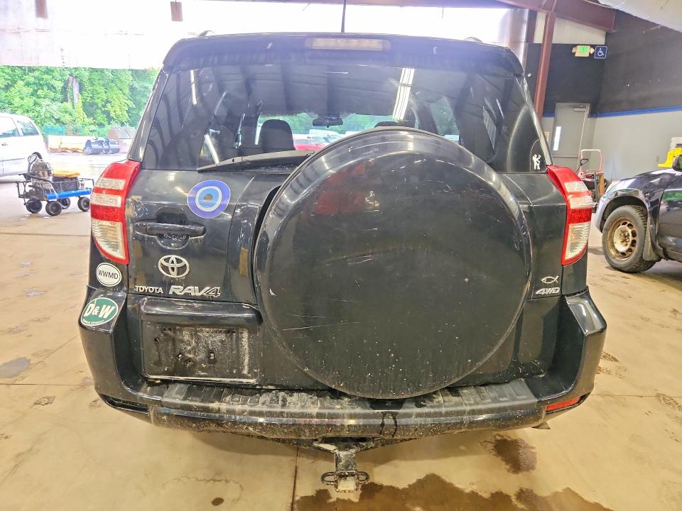 2010 Toyota Rav4 VIN 2T3JF4DV7AW076067 COPART salvage auction — MINOR DENT/SCRATCHES, VT - CERTIFICATE OF TITLE (P), sold $2,100 on 2026-07-21 (photo 6)