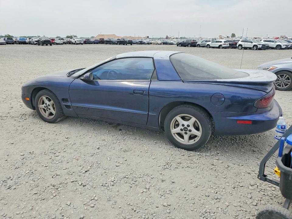 2000 Pontiac Firebird VIN 2G2FS22KXY2149562 COPART salvage auction — ROOF, CO - DIS/DLR/EXP ONLY CLEAN TITLE, sold $275 on 2026-07-09 (photo 2)