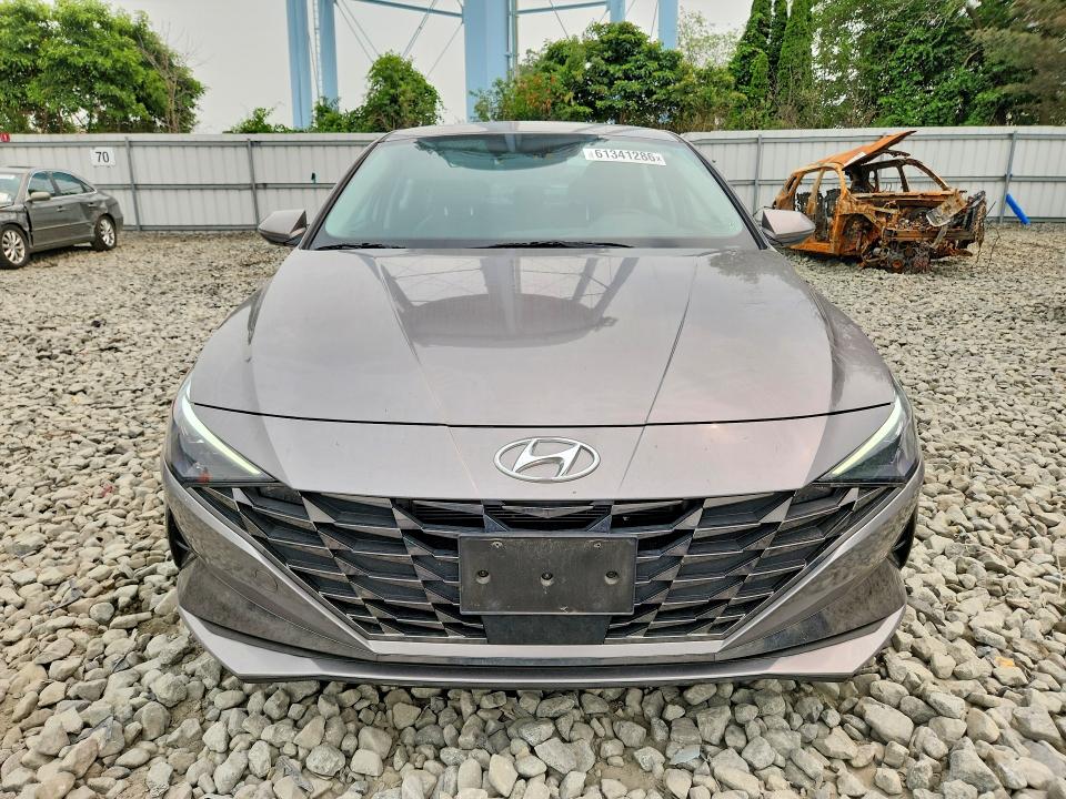 2023 Hyundai Elantra VIN KMHLN4AJ4PU046975 COPART salvage auction — REAR END, NJ - CERT OF TITLE-SALVAGE, sold $2,600 on 2026-07-27 (photo 5)