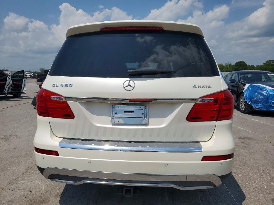 2013 Mercedes-benz Gl-class VIN 4JGDF7CE2DA264137 COPART salvage auction — MINOR DENT/SCRATCHES, TN - CERTIFICATE OF TITLE (P), sold $725 on 2026-09-14 (photo 6)