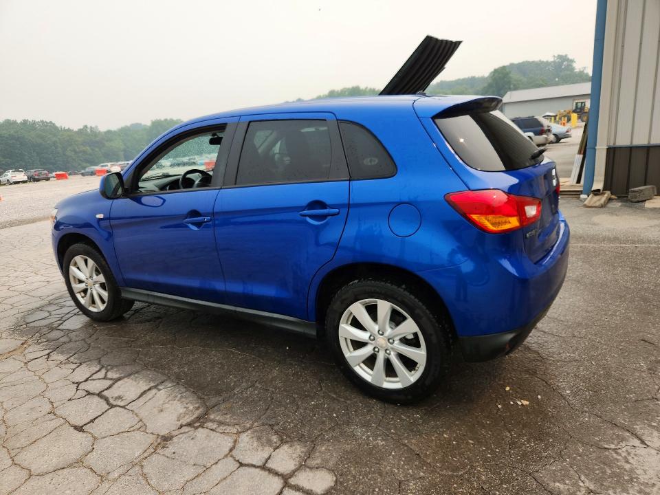 2015 Mitsubishi Outlander sport VIN 4A4AR3AU4FE032130 COPART salvage auction — MINOR DENT/SCRATCHES, Pa - Cert Of Title, sold $2,750 on 2026-07-30 (photo 2)