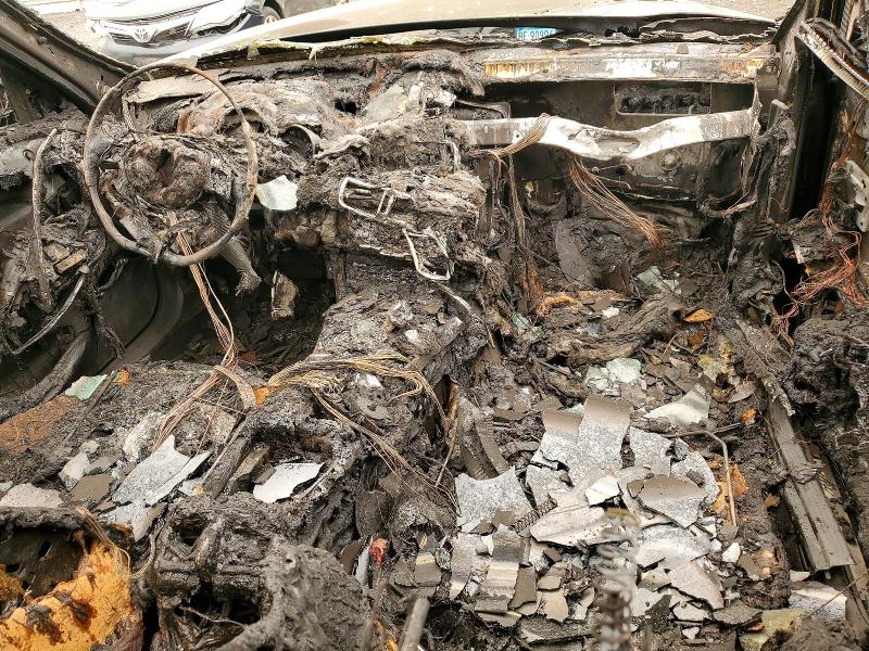 2014 Mercedes-benz E-class VIN WDDHF7GB1EA896494 COPART salvage auction — BURN, Ct - Cert Of Title-Parts Only Salva, sold $4,400 on 2026-08-07 (photo 8)