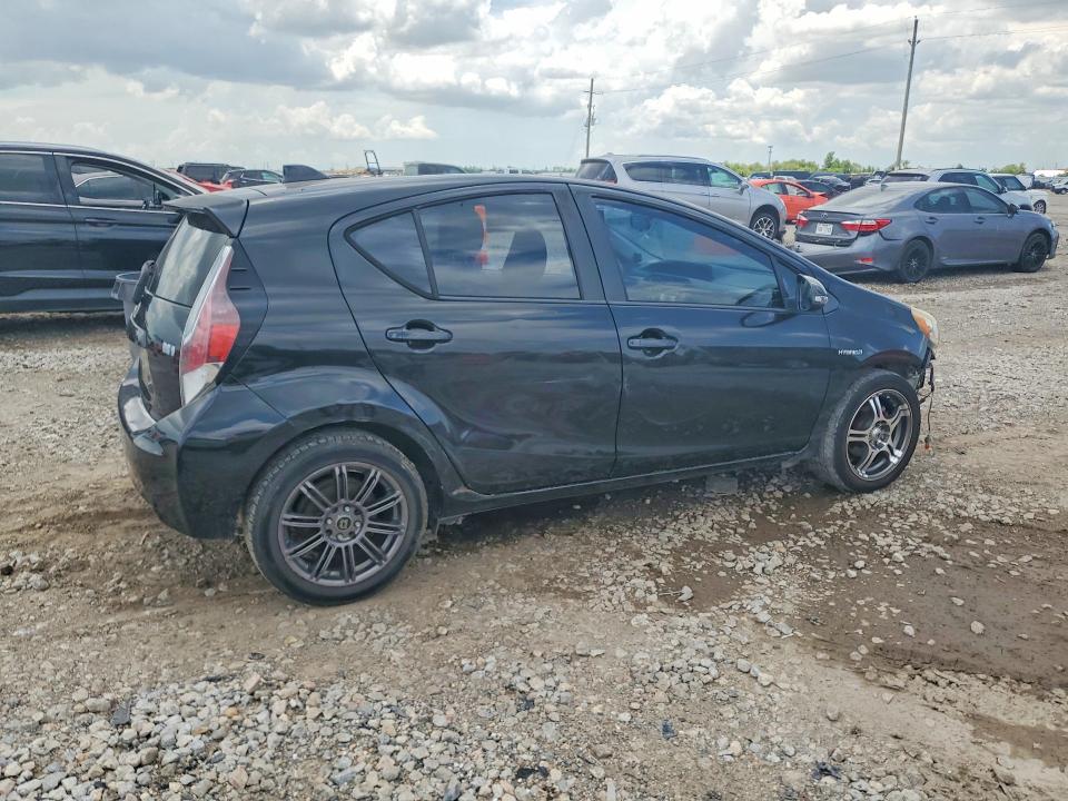 2015 Toyota Prius VIN JTDKDTB32F1105857 COPART salvage auction — FRONT END, Oh - Certificate Of Title, sold $2,050 on 2026-07-27 (photo 3)