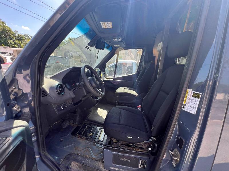 2019 Mercedes-benz Sprinter VIN WD4PF1CD2KP132372 COPART salvage auction — MECHANICAL, OH - CERTIFICATE OF TITLE (P), sold $15,000 on 2026-07-21 (photo 9)