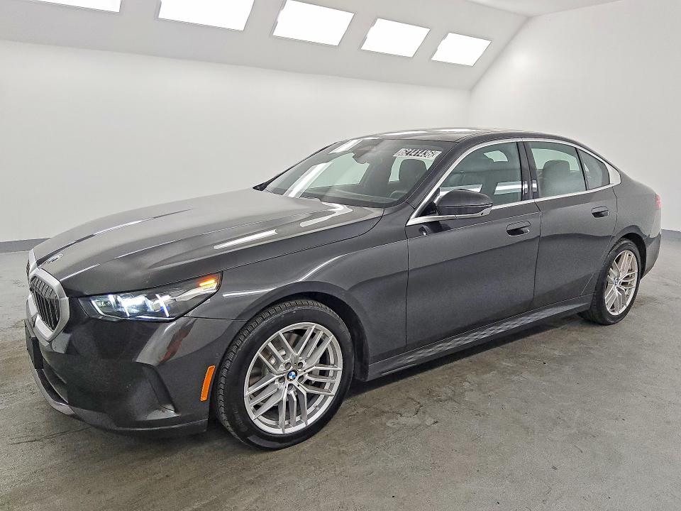 2025 BMW 5 series VIN WBA53FJ0XSCU81310 COPART salvage auction — SIDE, Ca - Clean Title - Sixt, sold $24,600 on 2026-08-19 (photo 1)
