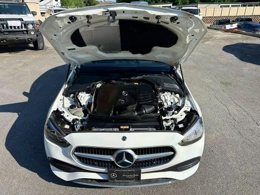 2022 Mercedes-benz C-klasse VIN W1KAF4HB0NR019110 COPART salvage auction — MINOR DENT/SCRATCHES, Wv - Certificate Of Title, sold $18,900 on 2026-08-19 (photo 9)