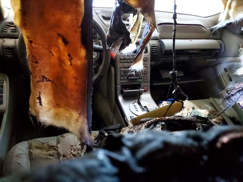 2004 Infiniti G35 VIN JNKCV51E94M618825 COPART salvage auction — INTERIOR BURN, Az - Cert Of Title-Dismantle (P), sold $475 on 2026-07-29 (photo 8)
