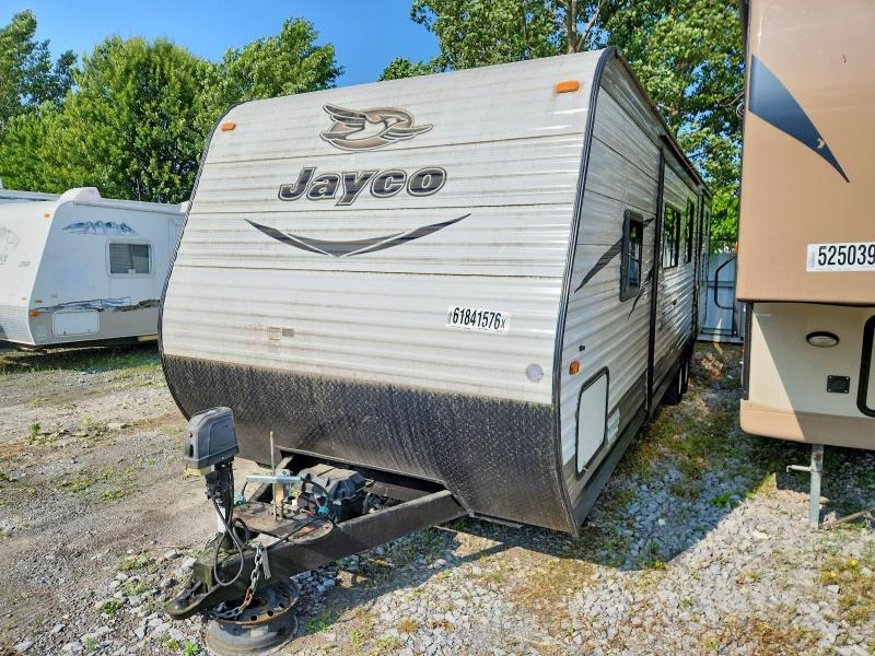 2016 Jayco jay Trailers VIN 1UJBJ0BS6G17T0052 COPART salvage auction — SIDE, ON - PERMIT NO BRAND - UNFIT, sold $225 on 2026-09-10 (photo 2)