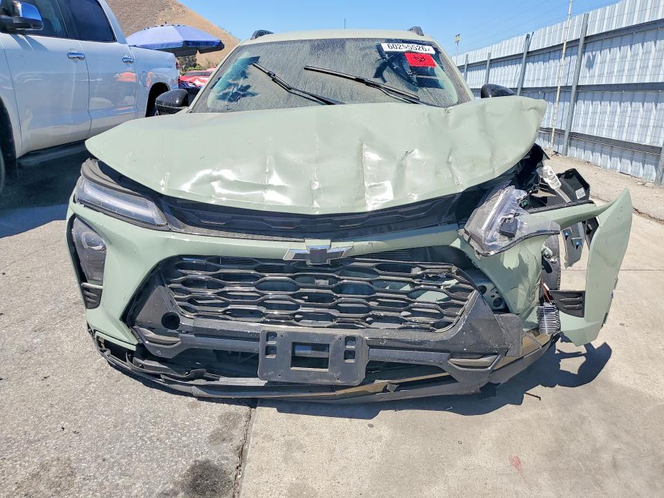 2025 Chevrolet Trax VIN KL77LKEP2SC061243 COPART salvage auction — FRONT END, Ca - Dis/Dlr/Exp Only Clean Title (P), sold $3,050 on 2026-07-27 (photo 5)