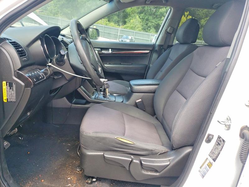 2011 Kia Sorento VIN 5XYKTDA24BG177980 COPART salvage auction — MINOR DENT/SCRATCHES, Tn - Certificate Of Title, sold $700 on 2026-07-28 (photo 7)