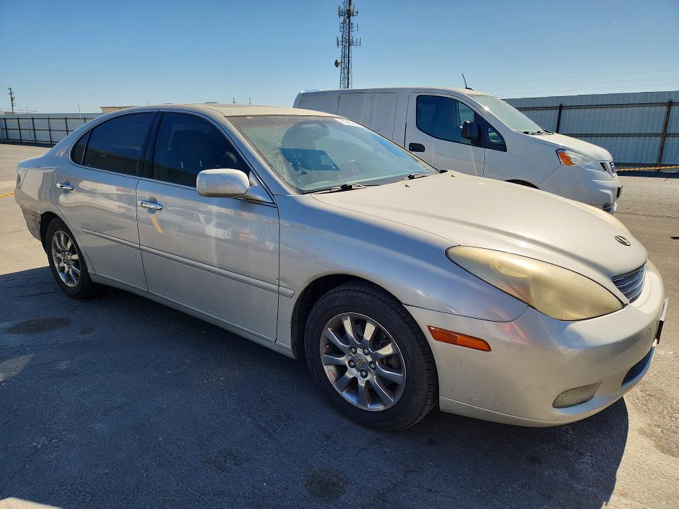 2004 Lexus Es 330 VIN JTHBA30G445045177 COPART salvage auction — REAR END, Ca - Salvage Certificate, sold $400 on 2026-07-27 (photo 4)