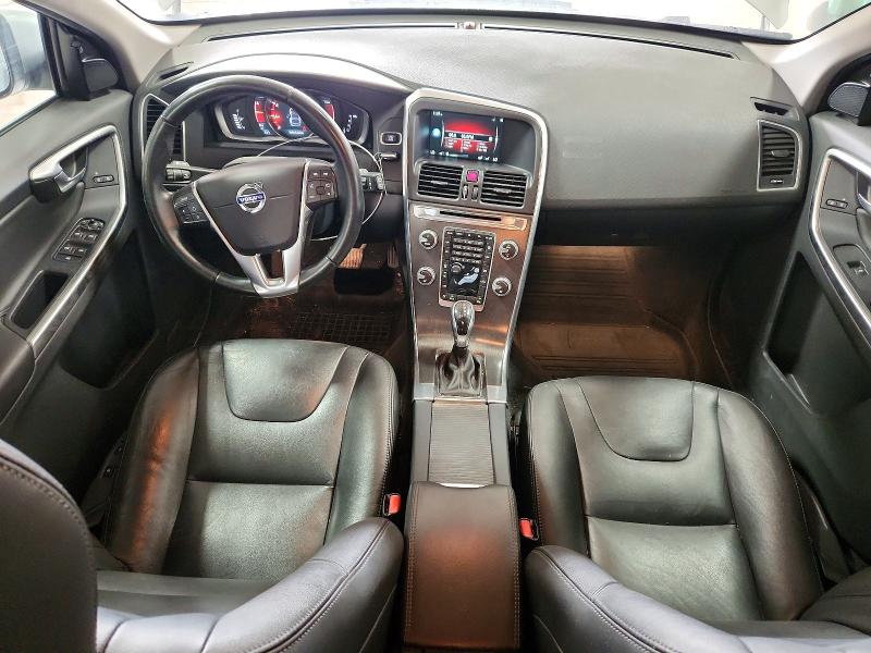 2016 Volvo Xc60 VIN YV4612RK3G2840048 COPART salvage auction — REAR END, WI - CERTIFICATE OF TITLE, sold $5,900 on 2026-08-03 (photo 8)