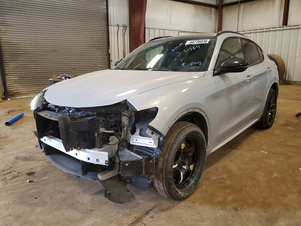 2021 Alfa romeo Stelvio VIN ZASPAKBNXM7D19670 COPART salvage auction — FRONT END, Mi - Certificate Of Title, sold $10,500 on 2026-08-07 (photo 1)