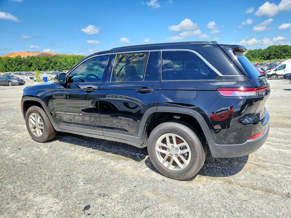 2025 Jeep Cherokee VIN 1C4RJGAG8SC370896 COPART salvage auction — SIDE, GA - CERTIFICATE OF TITLE, sold $18,200 on 2026-07-28 (photo 2)