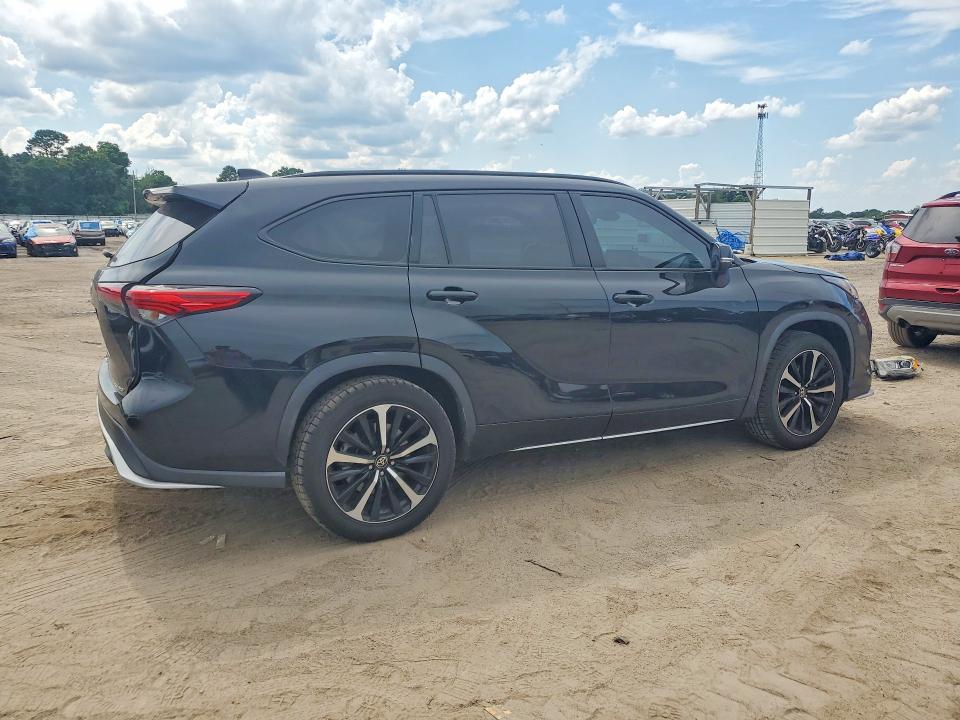 2022 Toyota Highlander VIN 5TDJZRBH2NS204644 COPART salvage auction — SIDE, Al - Cert Of Title-Salvage Title, sold $8,800 on 2026-07-30 (photo 3)