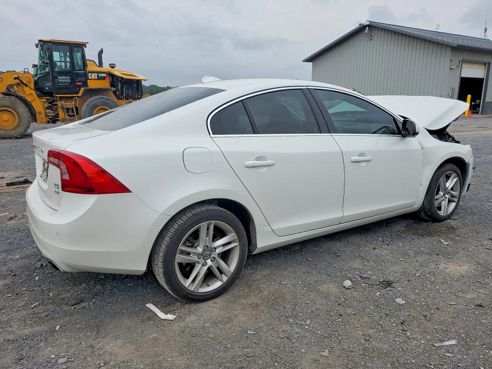 2015 Volvo S60 VIN YV1612TM4F2351258 COPART salvage auction — FRONT END, Pa - Certificate Of Salvage, sold $925 on 2026-08-20 (photo 3)
