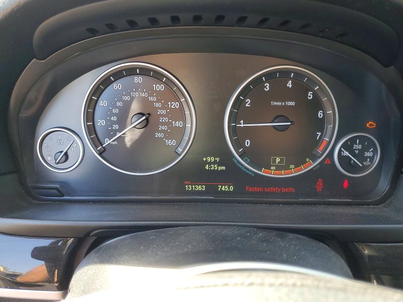 2012 BMW 5er VIN WBAFR7C52CC812299 COPART salvage auction — MINOR DENT/SCRATCHES, Ca - Dis/Dlr/Exp Only Clean Title, sold $700 on 2026-07-27 (photo 9)