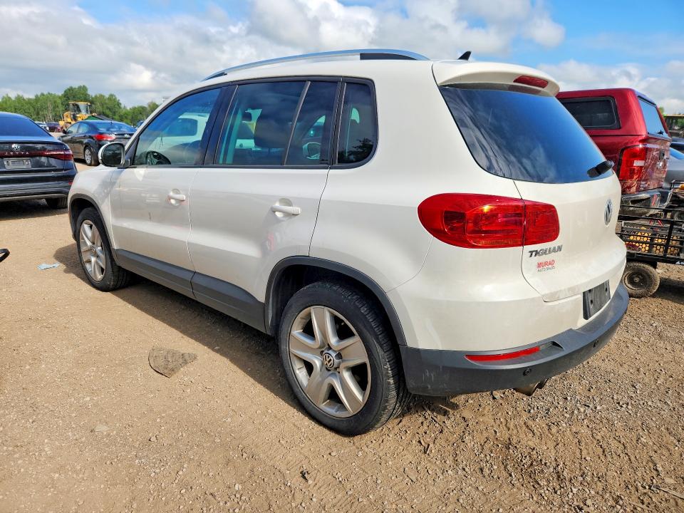 2012 Volkswagen Tiguan VIN WVGBV7AX4CW604498 COPART salvage auction — MINOR DENT/SCRATCHES, On - Permit No Brand - Unfit, sold $425 on 2026-07-29 (photo 2)