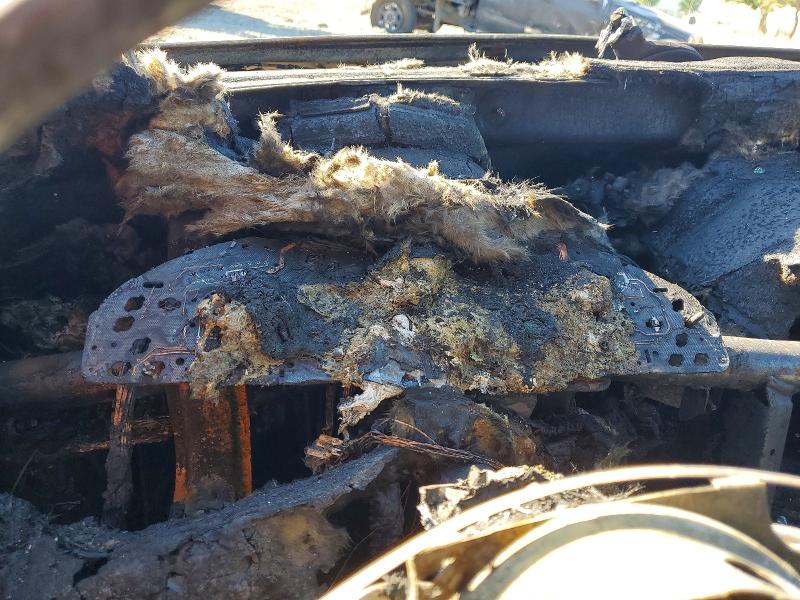 1999 Mercedes-benz C class VIN WDBHA24G1XF861891 COPART salvage auction — BURN, WA - BILL OF SALE-PARTS ONLY, sold $50 on 2026-07-31 (photo 9)