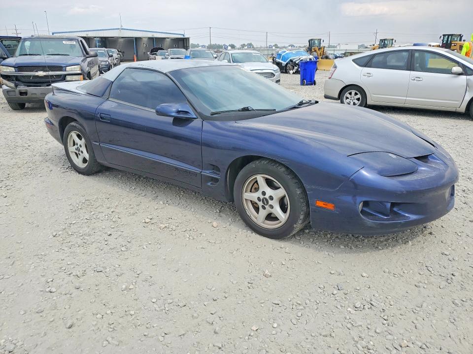 2000 Pontiac Firebird VIN 2G2FS22KXY2149562 COPART salvage auction — ROOF, CO - DIS/DLR/EXP ONLY CLEAN TITLE, sold $275 on 2026-07-09 (photo 4)