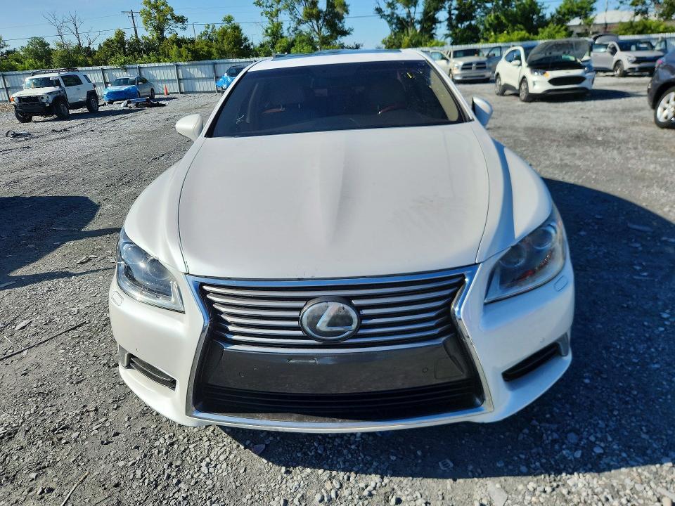 2016 Lexus Ls VIN JTHBL5EF6G5141452 COPART salvage auction — MINOR DENT/SCRATCHES, FL - CERTIFICATE OF TITLE, sold $10,300 on 2026-07-24 (photo 5)