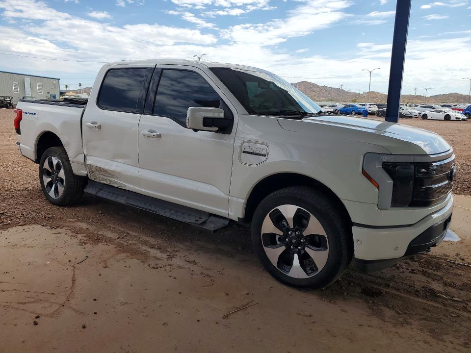 2023 Ford F-150 VIN 1FT6W1EV5PWG05769 COPART salvage auction — SIDE, AZ - CERT OF TITLE - SALVAGE, sold $25,500 on 2026-08-20 (photo 4)