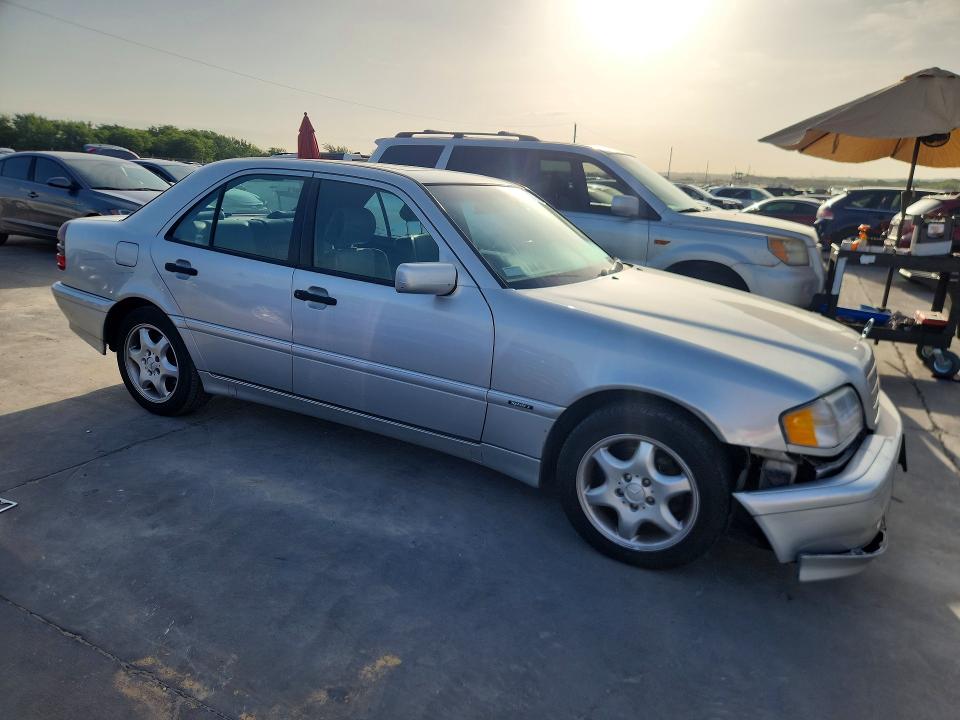 2000 Mercedes-benz C class VIN WDBHA29G7YA845685 COPART salvage auction — FRONT END, TX - CERTIFICATE OF TITLE, sold $525 on 2026-08-24 (photo 4)