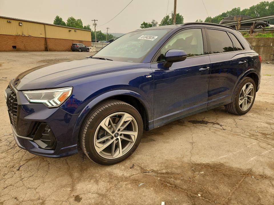 2025 Audi Q3 VIN WA1DECF31S1112822 — COPART salvage auction photo