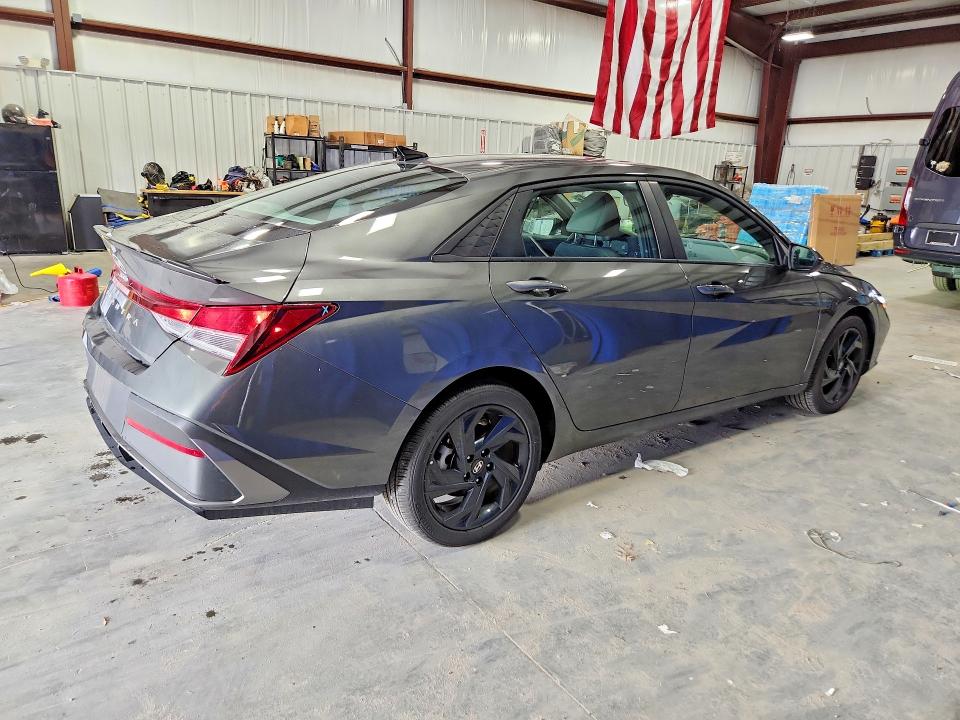 2026 Hyundai Elantra VIN KMHLM4DGXTU113348 COPART salvage auction — REAR END, FL - CERTIFICATE OF TITLE, sold $13,200 on 2026-07-27 (photo 3)
