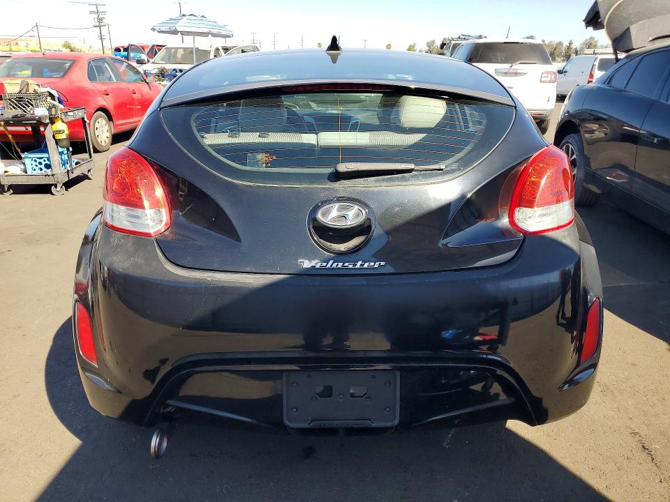 2012 Hyundai Veloster VIN KMHTC6AD3CU044222 COPART salvage auction — MINOR DENT/SCRATCHES, Ca - Cert Of Title-Lemon Law Buybac, sold $750 on 2026-07-13 (photo 6)