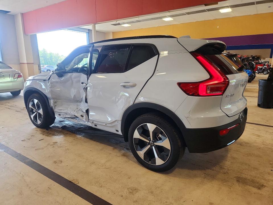 2026 Volvo Xc40 VIN YV4L12UC5T2807419 COPART salvage auction — SIDE, NY - CERTIFICATE OF TITLE, sold $11,600 on 2026-07-27 (photo 2)