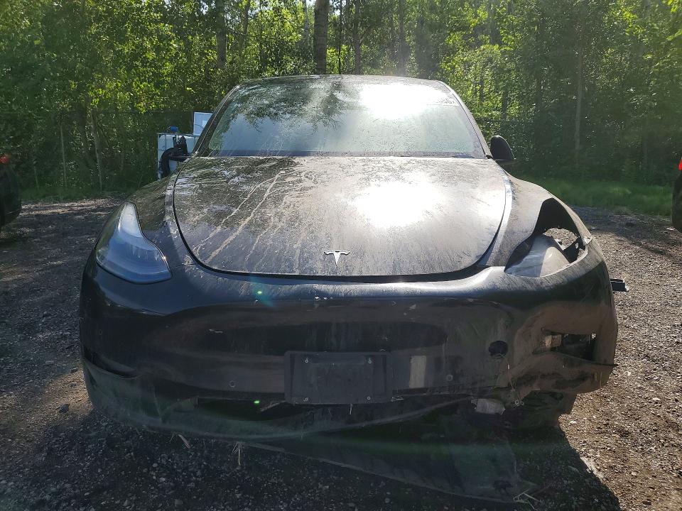 2022 Tesla VIN 7SAYGDEE8NF565523 COPART salvage auction — FRONT END, On - Permit No Brand - Unfit, sold $10,900 on 2026-07-30 (photo 5)