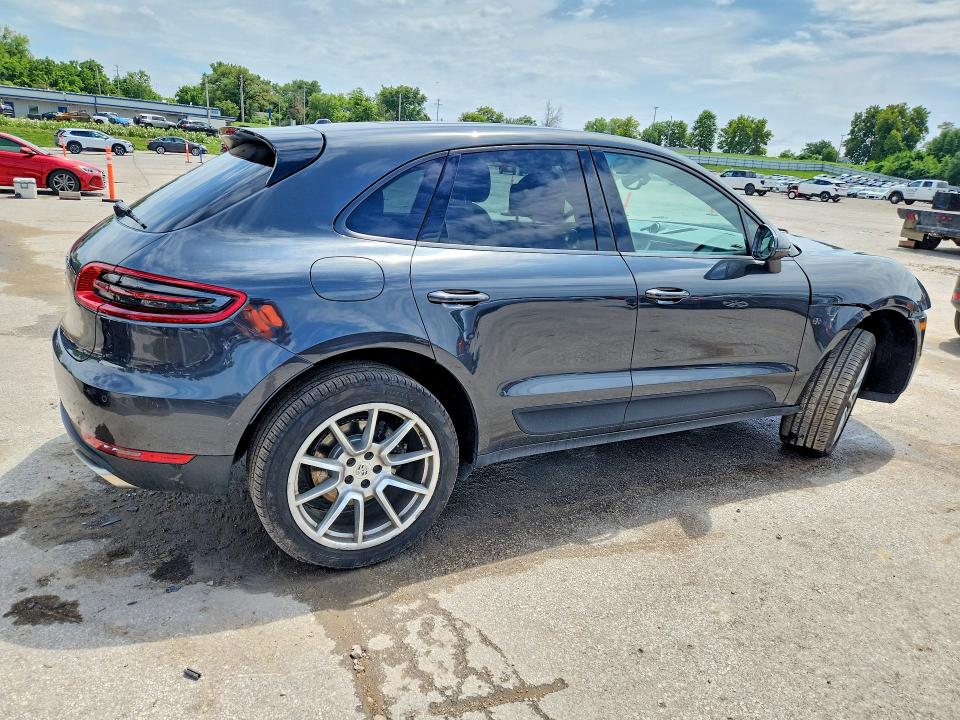 2017 Porsche Macan VIN WP1AA2A58HLB81848 COPART salvage auction — FRONT END, Mo - Certificate Of Title, sold $4,200 on 2026-08-04 (photo 3)