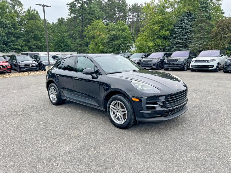 2019 Porsche Macan VIN WP1AA2A5XKLB09296 COPART salvage auction — MINOR DENT/SCRATCHES, Fl - Certificate Of Title (P), sold $11,900 on 2026-07-31 (photo 1)