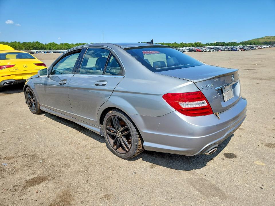 2012 Mercedes-benz VIN WDDGF8BB9CR196732 COPART salvage auction — MECHANICAL, NY - CERTIFICATE OF TITLE, sold $1,600 on 2026-08-04 (photo 2)