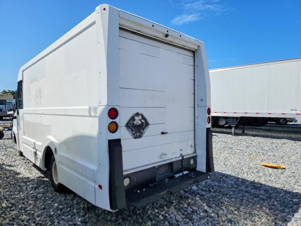 2013 Isuzu Npr VIN JALB4T176D7W00172 COPART salvage auction — MINOR DENT/SCRATCHES, Fl - Certificate Of Title, sold $10 on 2026-07-28 (photo 2)