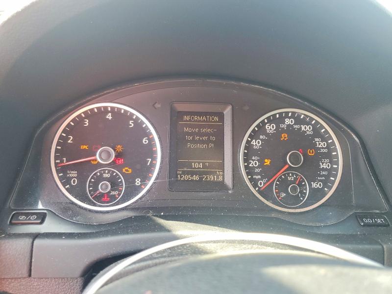 2015 Volkswagen Tiguan VIN WVGAV7AX6FW509764 COPART salvage auction — FRONT END, FL - CERT OF TITLE SLVG REBUILDABLE, sold $1,300 on 2026-08-07 (photo 9)