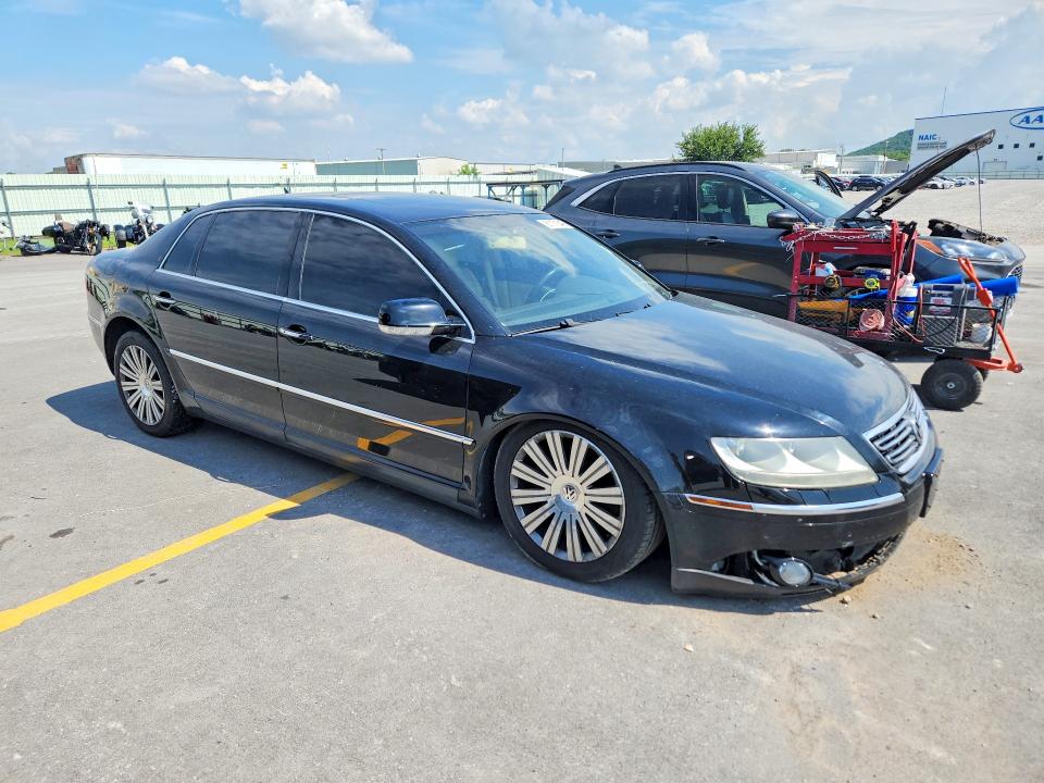 2005 Volkswagen Phaeton VIN WVWAF03DX58004583 COPART salvage auction — FRONT END, Ok - Certificate Of Title (P), sold $500 on 2026-07-31 (photo 4)