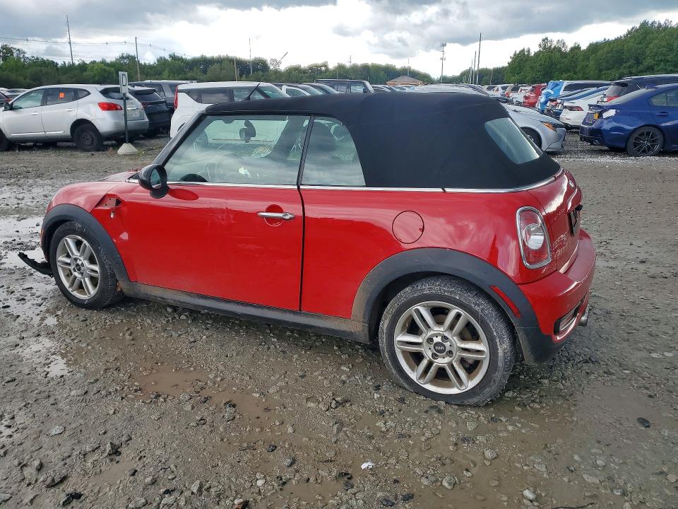 2015 Mini Cooper VIN WMWZP3C58FT708593 COPART salvage auction — FRONT END, Ma - Cert Of Title-Reconstrctd Coll, sold $750 on 2026-08-06 (photo 2)