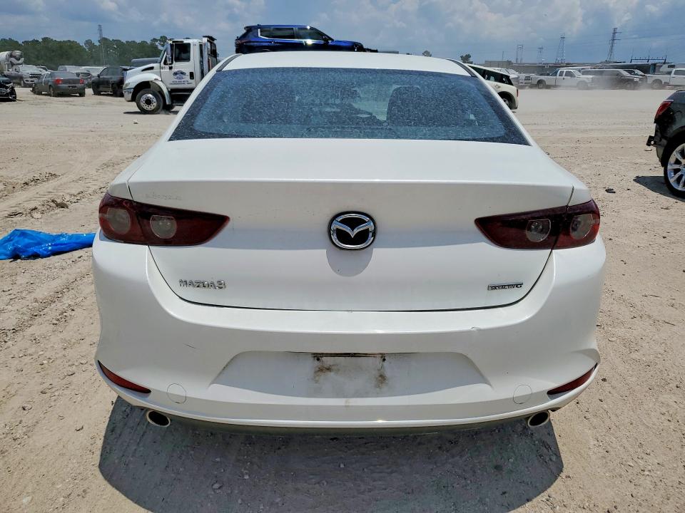 2021 Mazda 3 VIN JM1BPAAL0M1327761 COPART salvage auction — FRONT END, Tx - Salvage Vehicle Title, sold $400 on 2026-07-10 (photo 6)