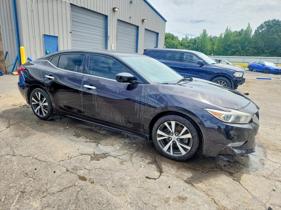 2017 Nissan Maxima VIN 1N4AA6AP4HC403141 COPART salvage auction — MINOR DENT/SCRATCHES, AR - CERT OF TITLE-REBUILT, sold $1,000 on 2026-07-30 (photo 4)