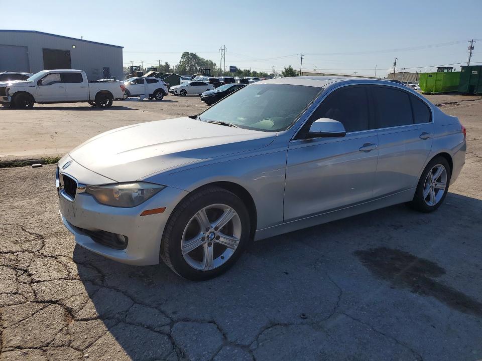 2015 BMW 3er VIN WBA3A5C52FF606384 COPART salvage auction — FRONT END, Ok - Certificate Of Title, sold $125 on 2026-07-16 (photo 1)