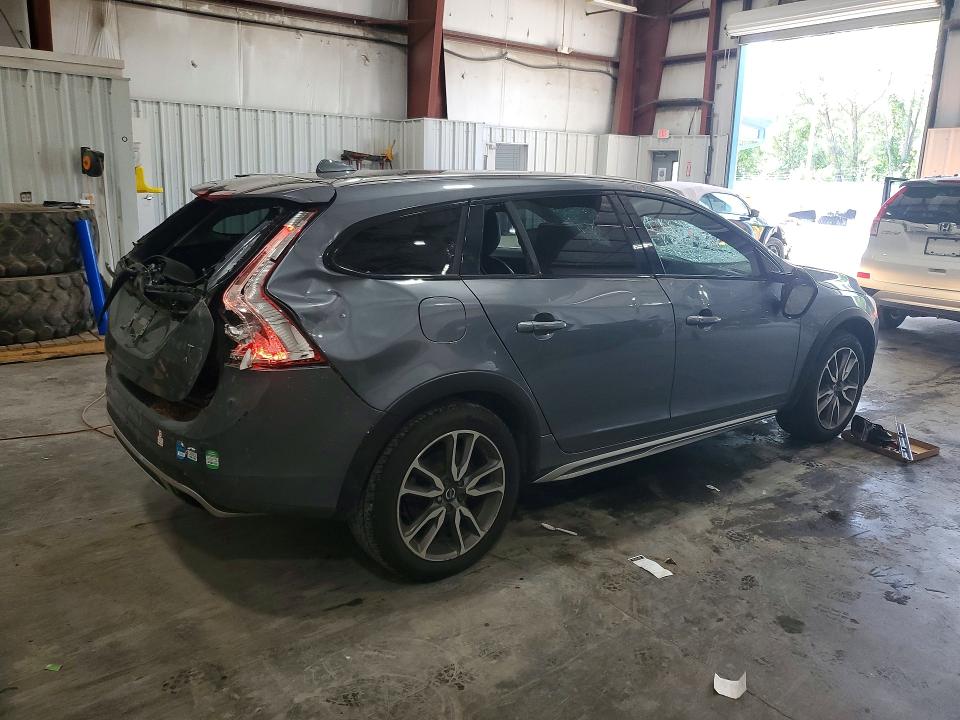 2018 Volvo V60 VIN YV440MWK3J2059712 COPART salvage auction — HAIL, Ny - Mv-907A Salvage Certificate, sold $950 on 2026-08-03 (photo 3)
