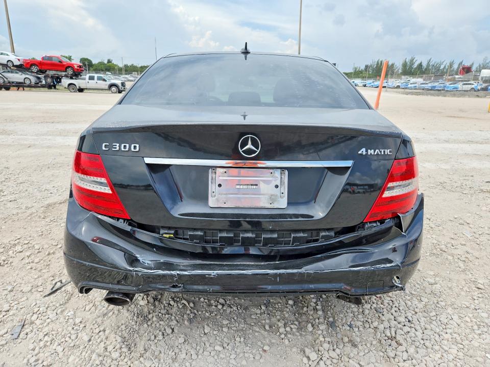 2014 Mercedes-benz VIN WDDGF8AB7EG201054 COPART salvage auction — FRONT END, Fl - Cert Of Title Slvg Rebuildable, sold $1,450 on 2026-08-11 (photo 6)