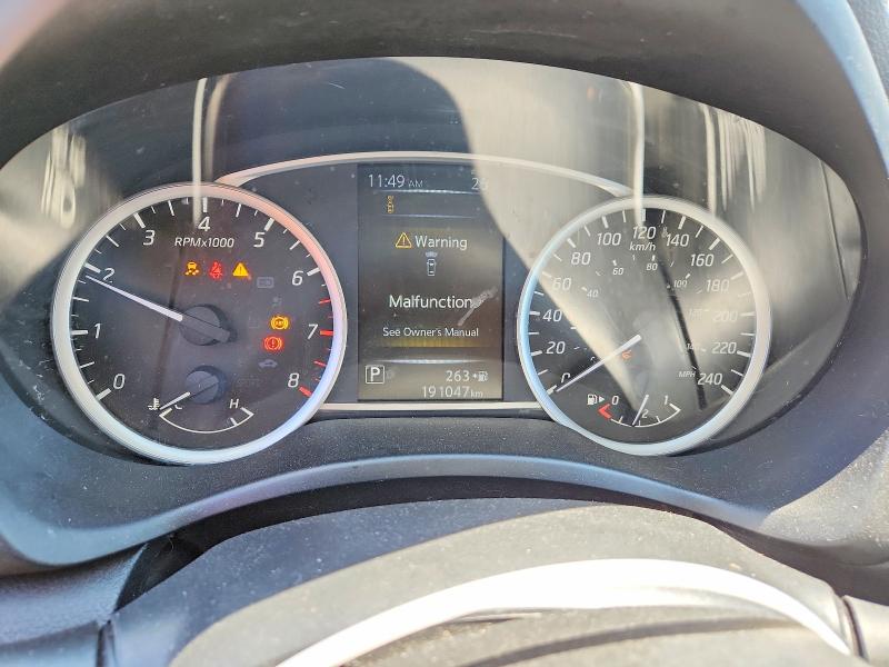 2018 Nissan Sentra VIN 3N1AB7AP6JY301272 COPART salvage auction — FRONT END, ON - PERMIT SALVAGE, sold $1,800 on 2026-07-28 (photo 9)