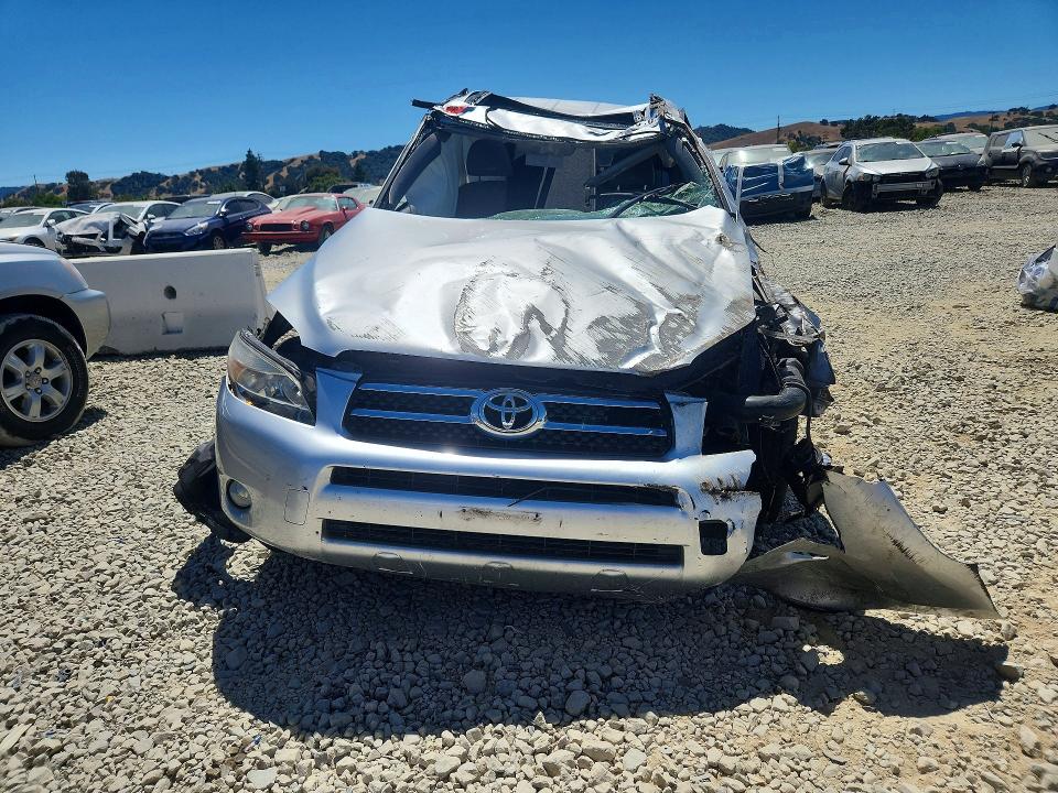 2007 Toyota Rav4 VIN JTMBK31V175020317 COPART salvage auction — ROLLOVER, Ca - Dis/Dlr/Exp Only Clean Title, sold $575 on 2026-07-30 (photo 5)