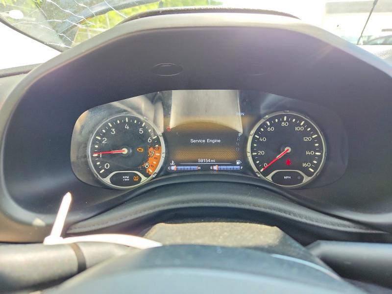 2017 Jeep Renegade VIN ZACCJBCB0HPG53727 COPART salvage auction — BURN, Oh - Cert Of Title-Salvage, sold $1,800 on 2026-08-05 (photo 9)