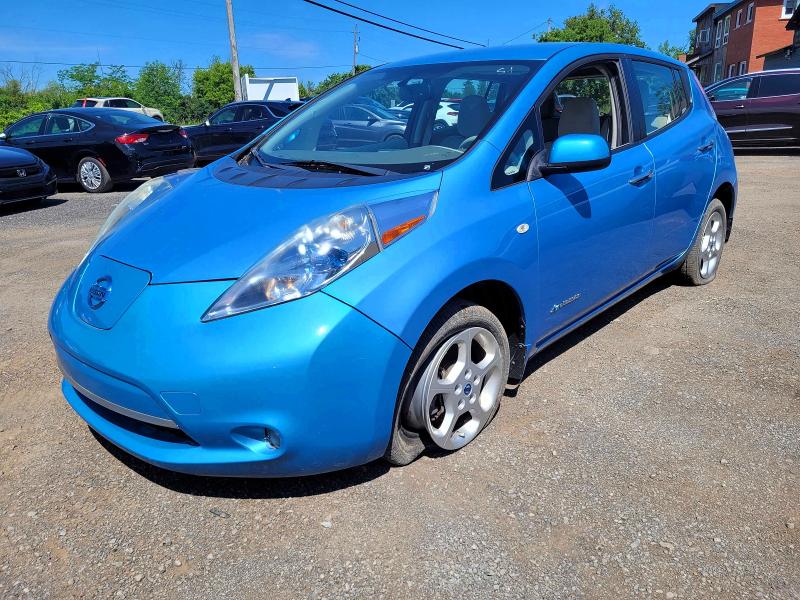 2011 Nissan Leaf VIN JN1AZ0CP9BT007472 COPART salvage auction — MINOR DENT/SCRATCHES, ON - PERMIT NO BRAND - UNFIT (P), sold $125 on 2026-07-28 (photo 2)
