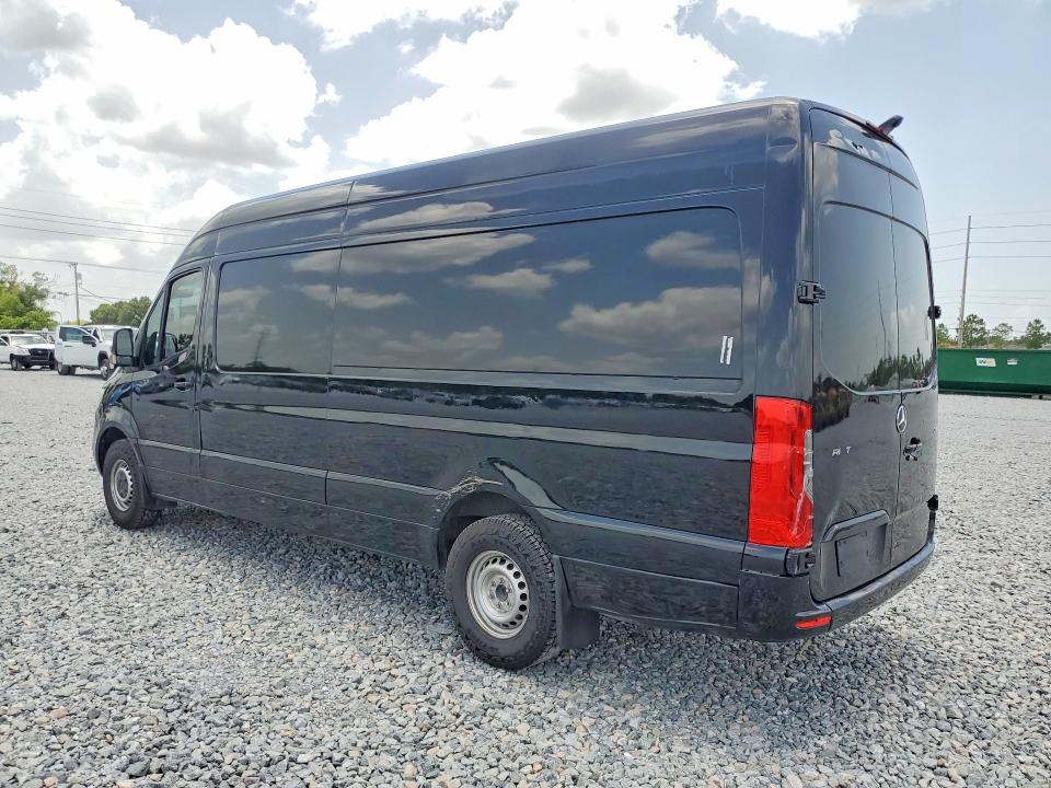 2019 Mercedes-benz Sprinter VIN WD4PF1CD1KP148918 COPART salvage auction — SIDE, Fl - Certificate Of Title (P), sold $2,350 on 2026-07-22 (photo 2)
